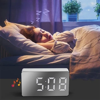 LED Oglinda Digital MINI Ceas cu Alarmă Snooze Ceas de Masa Trezesc Calendar Mute Estompat Electronice, Ceasuri de birou Trebuie să USB Munca